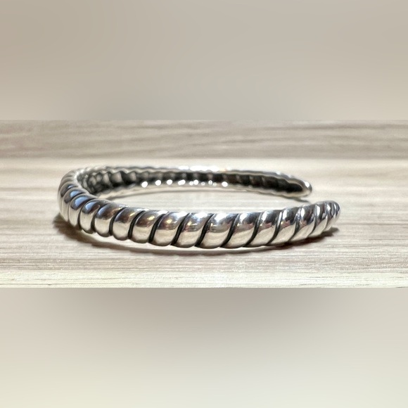 Vintage Designer Signed Sterling Carolyn Pollack Silver Twisted Cuff Bracelet - Picture 2 of 11